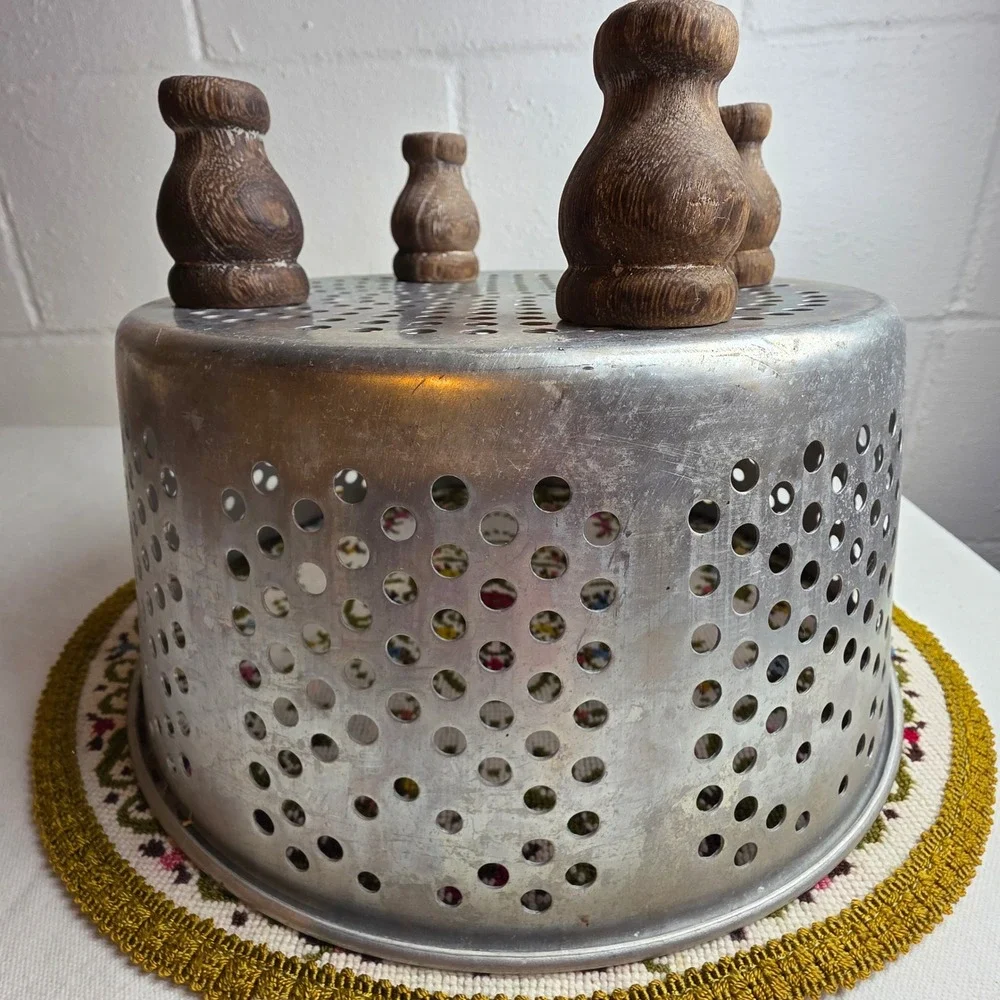 N/A vintage aluminum